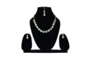 Classic White Kundan Necklace Set with Earrings & Maang Tikka